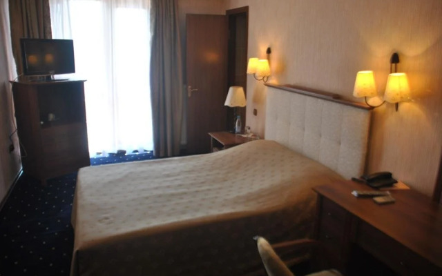 AB Qala Hotel