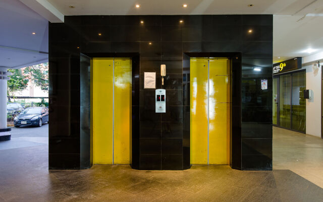 Апартаменты Patong Studio Apartments вид на фасад