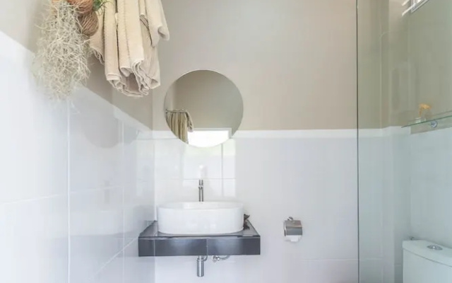 KW by Trava Boutique Hotel
