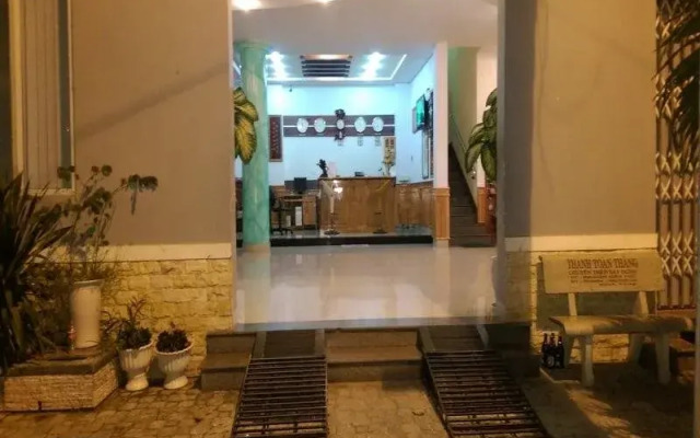 Thoang Sai Gon Hotel