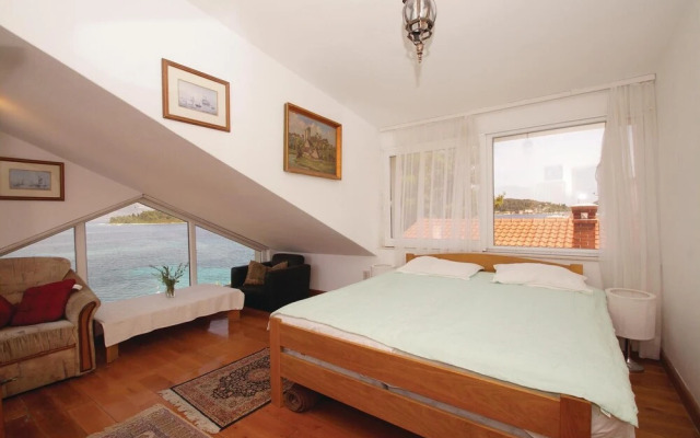 Nice Home in Lumbarda With Wifi and 3 Bedrooms
