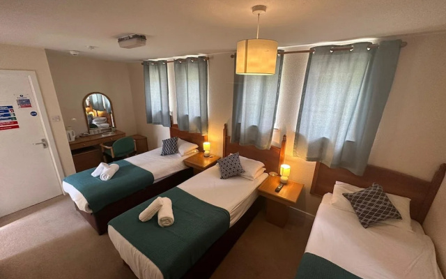Mackay's Spa Lodge Hotel