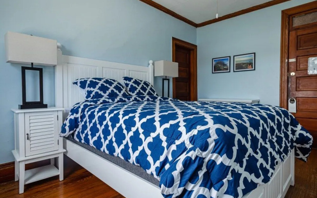 Narragansett Inn