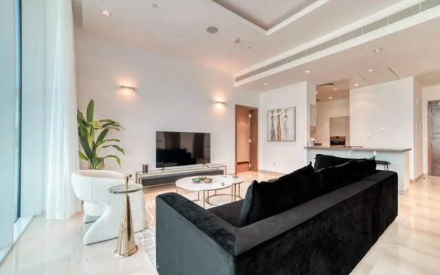 Palm Living Modern Luxury Mediterranean Vibes