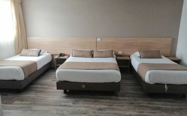 Hotel Expo Inn Agora