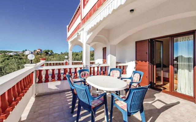 Beautiful Home in Banjol With Wifi and 2 Bedrooms