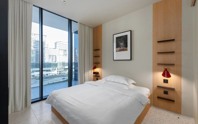Modern Comfort 1BR w Burj Khalifa View