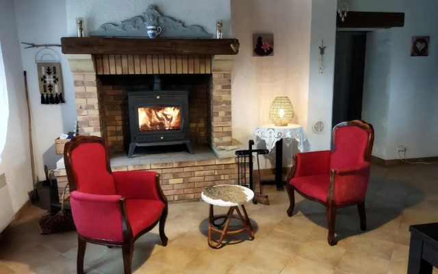 Gite Le Chatelet, 2 pièces, 2 personnes - FR-1-586-9