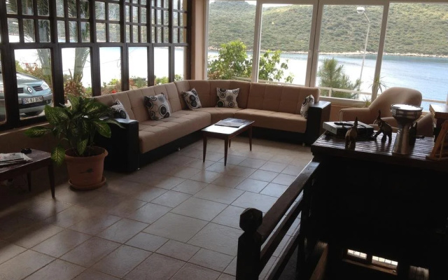 Kaskoy Hotel