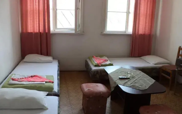 Atia Guest House