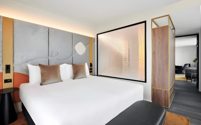 Quincy Hotel Melbourne
