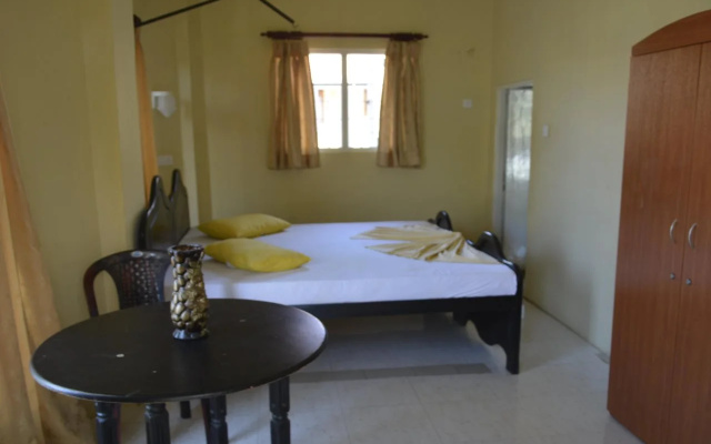 Rosand Waves Hotel