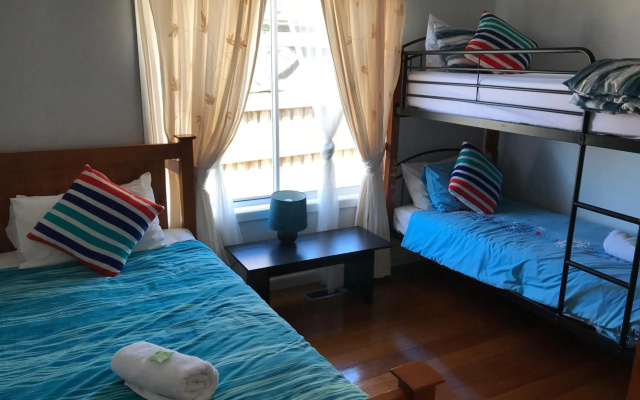 Beachpoint Cottage