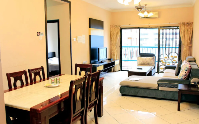 Marina Vacation Condos @ Marina Court Resort Condominium