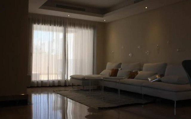 104 - Apartment with private swimming pool