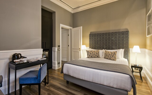 Отель The Independent Suites комната для гостей
