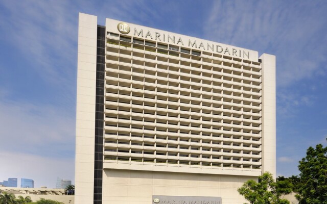Отель PARKROYAL COLLECTION Marina Bay Сингапур вид на фасад