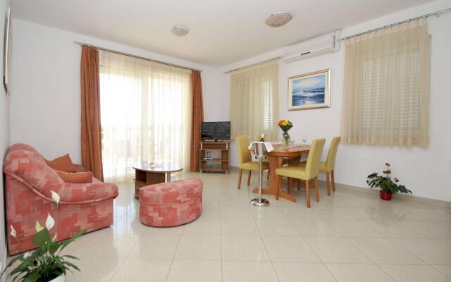 Отель Apartmani Trogir комната для гостей