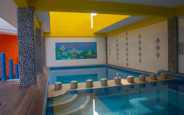 Hotel Happy Beach