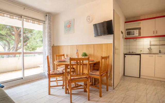 Les Cyprianes 22915