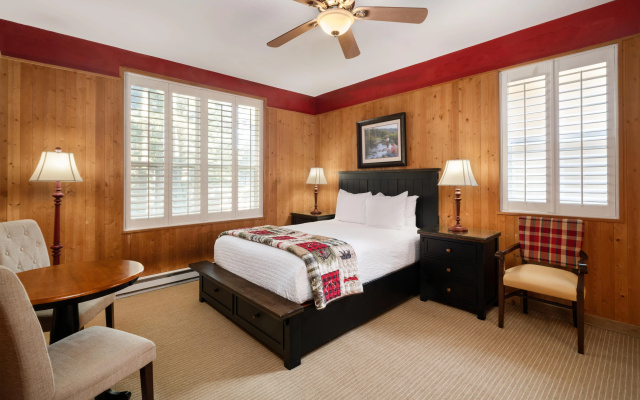 Best Western Grandma's Feather Bed