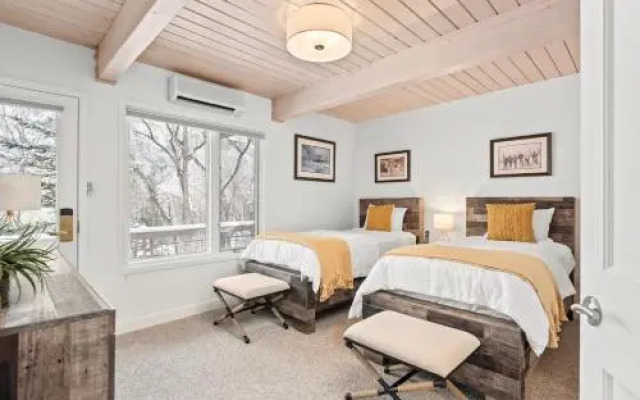 Standard Two Bedroom - Aspen Alps #402