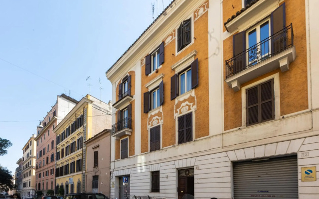 Rental in Rome Borgo Angelico Terrace