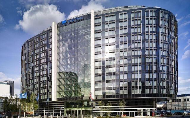 Отель Park Plaza Westminster Bridge London Великобритания, Лондон - 3 отзыва об отеле, цены и фото номеров - забронировать отель Park Plaza Westminster Bridge London онлайн вид на фасад