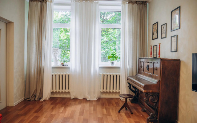 LovelyHome 39 (ЛавлиХоум 39) на улице Комсомольская 77А