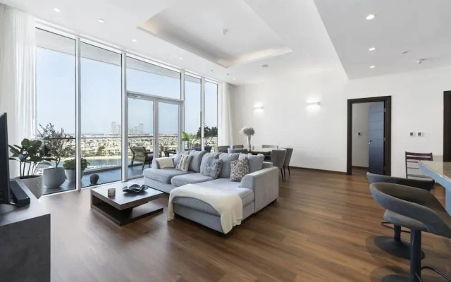 Emerald at Tiara Beach Residences With Atlantis Views