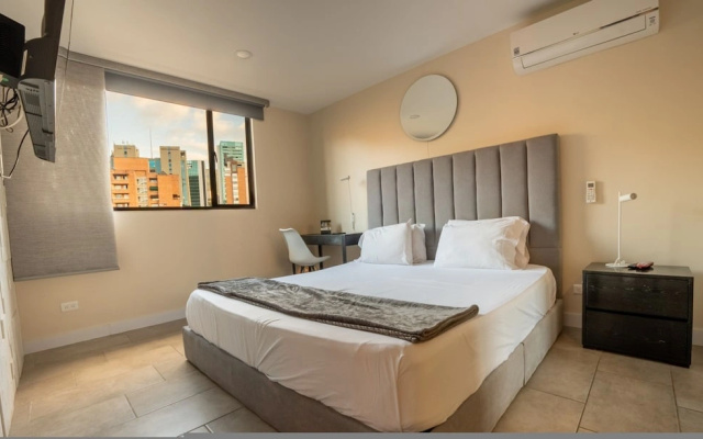 Go Living Suites - 706