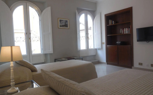 Italy Rents Spanish Steps