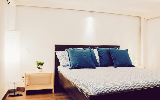 Lollipop Flats City Center Suite II