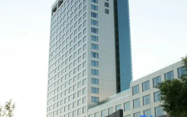 Peninsula Hotel