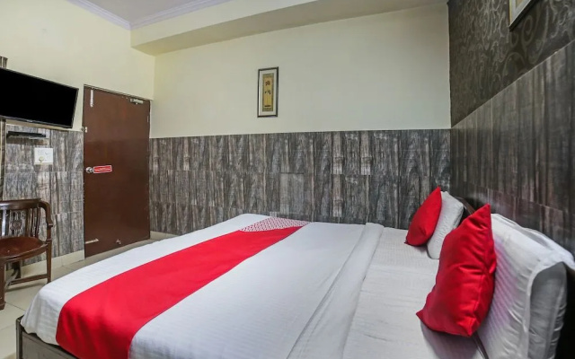 OYO Downtown Inn Near Leisure Valley Park