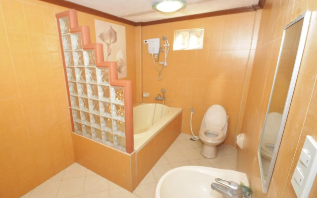 Balai Mestizo Travelodge