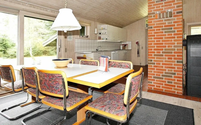 Cosy Holiday Home in Midtjylland With Sea Nearby