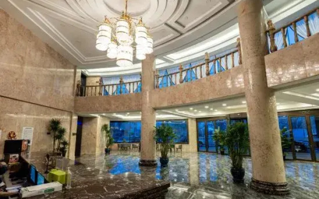 Grand Hyatt Hotel (Jinlianchuan Street Branch)