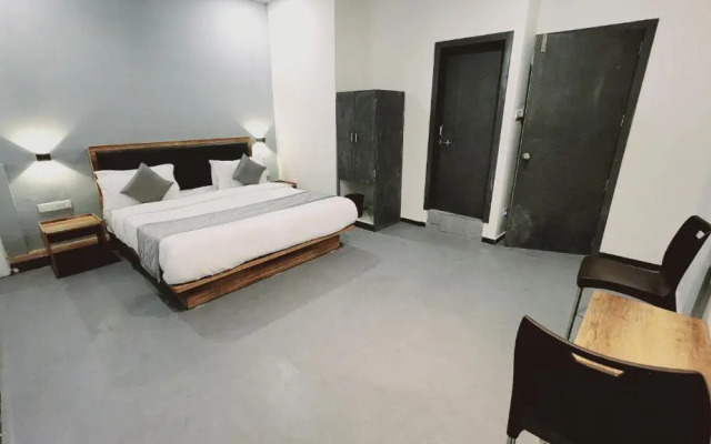 Nova Hotel New Crossroad