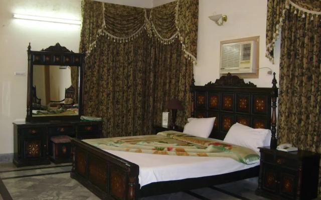 Hotel Luxury Palace Naran