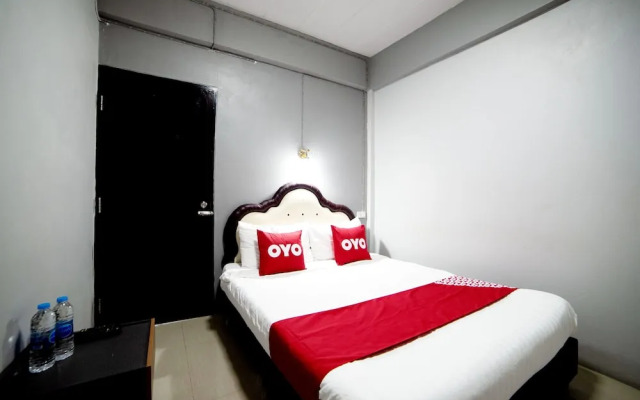 OYO 465 Krung Kao Traveller Lodge