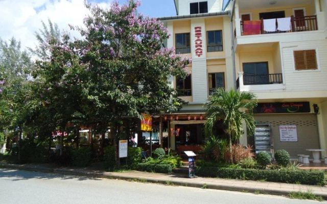 Thai Life Guesthouse