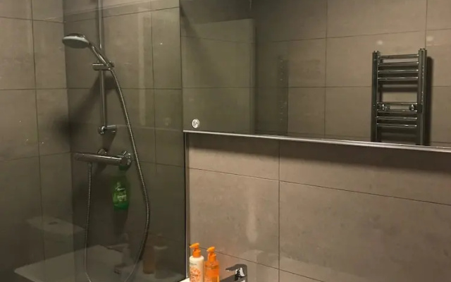 1 Bedroom River Side Flat