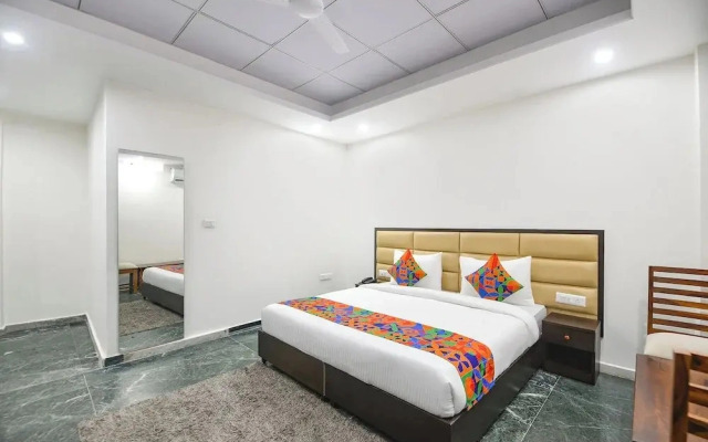 Fabhotel Sai Village