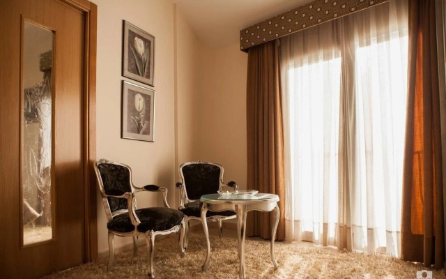 Hotel Versalles