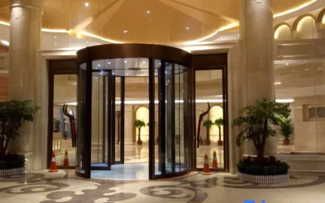 Ziqi Donglai Hotel (Changsha Huanghua Airport)