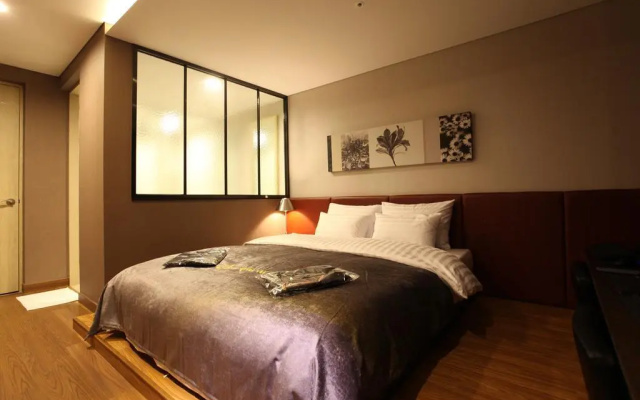 Hotel Ahava