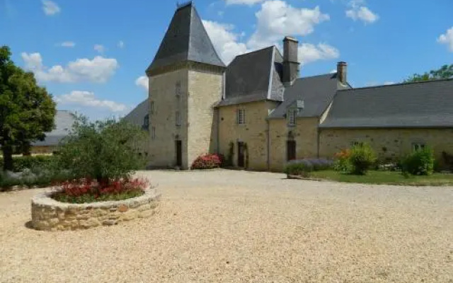 Chateau de Larre