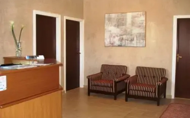 Hostel Emi