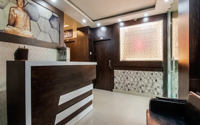 OYO 45609 The Legend Inn